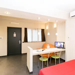 Aparthotel Residenza Gra 21, Rome