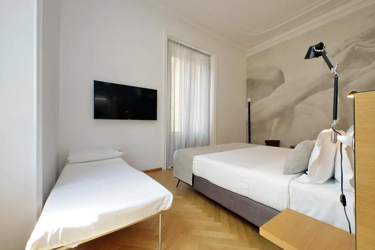 Гостевой дом Youroom Abruzzi Рим